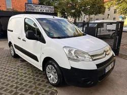 Weiß Gebraucht 2011 Citroën Berlingo Van / Kleinbus | 2.890 € (Superpreis)