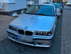 Silber Gebraucht 2000 BMW 316 Kleinwagen | 1.500 € (Guter Preis)