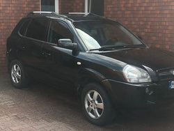 Schwarz Gebraucht 2006 Hyundai Tucson SUV | 3.700 € (Etwas zu teuer)