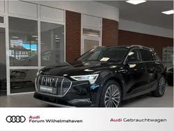 Schwarz Gebraucht 2019 Audi e-tron Advanced SUV | 34.495 € (Etwas zu teuer)