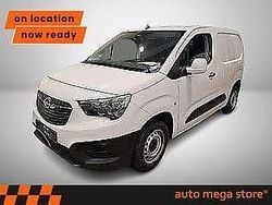 Weiß Gebraucht 2020 Opel Combo Edition Van | 12.695 € (Guter Preis)