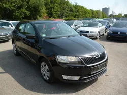 Schwarz Gebraucht 2016 Skoda Rapid Active Kombi | 4.350 € (Guter Preis)