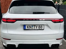 Weiß Gebraucht 2019 Porsche Cayenne SUV | 62.700 € (Guter Preis)