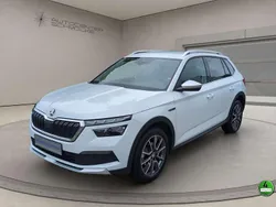 Moonweiss (metallic) Gebraucht 2023 Skoda Kamiq ScoutLine SUV | 21.980 € (Guter Preis)