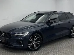 Denim blue Gebraucht 2023 Volvo V60 Ultimate Kombi | 35.860 € (Etwas zu teuer)