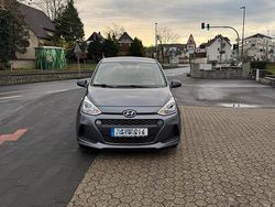 Grau Gebraucht 2017 Hyundai i10 Kleinwagen | 5.350 € (Superpreis)