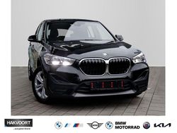 Saphirschwarz Gebraucht 2021 BMW X1 Advantage SUV | 23.980 € (Fairer Preis)