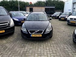Schwarz Gebraucht 2008 Volvo V50 Kombi | 2.950 € (Fairer Preis)