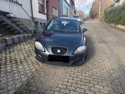 Grau Gebraucht 2011 Seat Leon Kleinwagen | 3.000 €