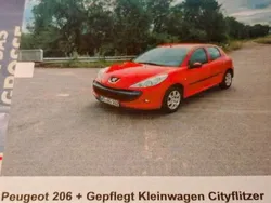 Rot Gebraucht 2010 Peugeot 206+ Kleinwagen | 3.200 € (Fairer Preis)