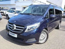 Cavansitblau metallic Gebraucht 2017 Mercedes V250 Edition Van / Kleinbus | 35.980 € (Fairer Preis)