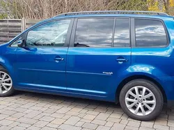 Blau Gebraucht 2010 VW Touran Freestyle Van / Kleinbus | 6.900 € (Etwas zu teuer)
