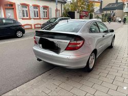 Silber Gebraucht 2005 Mercedes C200 Coupé | 3.500 €