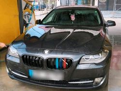 Grau Gebraucht 2011 BMW 530 Kombi | 8.000 € (Fairer Preis)