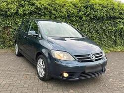 Blau Gebraucht 2006 VW Golf Plus Cross Van / Kleinbus | 4.850 € (Teuer)