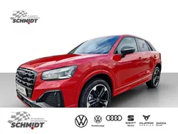 Gelb Gebraucht 2024 Audi Q2 S-Line SUV | 37.450 € (Teuer)