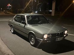 Grün Gebraucht 1983 BMW 524 Limousine | 19.900 €