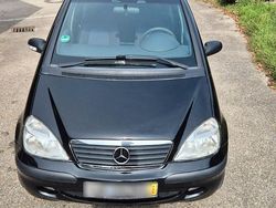Schwarz Gebraucht 2003 Mercedes A140 Kleinwagen | 1.599 € (Teuer)