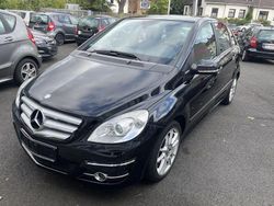 Kosmosschwarz metallic Gebraucht 2010 Mercedes B160 Van / Kleinbus | 6.300 € (Fairer Preis)