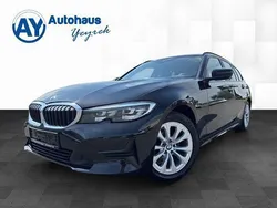 Schwarz Gebraucht 2022 BMW 318 Sport Line Kombi | 20.850 € (Guter Preis)