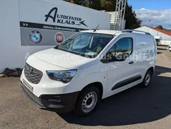 Weiss Gebraucht 2019 Opel Combo Selection Van / Kleinbus | 13.580 € (Guter Preis)