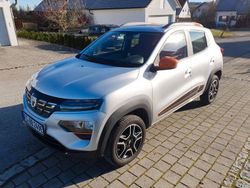 Silber Gebraucht 2021 Dacia Spring Comfort Plus Kleinwagen | 10.900 € (Etwas zu teuer)