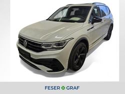 Oryxweiß perlmutteffekt Gebraucht 2025 VW Tiguan Allspace R-line SUV | 40.790 € (Superpreis)