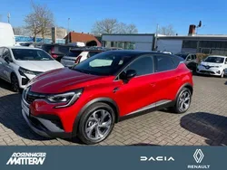 Rot Gebraucht 2021 Renault Captur R.S. SUV | 20.990 € (Fairer Preis)