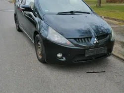 Mitsubishi Grandis
