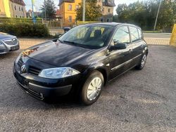 Schwarz Gebraucht 2005 Renault Mégane II Avantage Limousine | 990 € (Guter Preis)