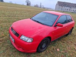 Rot Gebraucht 2000 Audi A3 Kleinwagen | 999 € (Teuer)