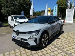 Grau Gebraucht 2023 Renault Mégane Limousine | 30.979 € (Fairer Preis)