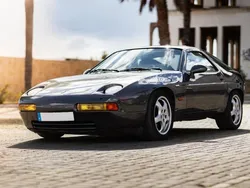 Grau Gebraucht 1988 Porsche 928 Coupé | 50.000 €