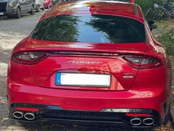 Rot Gebraucht 2017 Kia Stinger Limousine | 28.900 € (Fairer Preis)