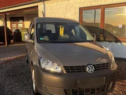 Grau Gebraucht 2013 VW Caddy Van / Kleinbus | 7.700 € (Fairer Preis)