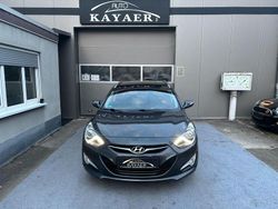 Grau Gebraucht 2012 Hyundai i40 Style Kombi | 7.999 € (Fairer Preis)