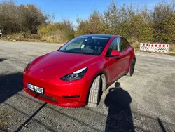 Rot Gebraucht 2021 Tesla Model Y Performance SUV | 30.500 €