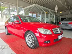 Rot Gebraucht 2010 Mercedes C180 Limousine | 9.800 € (Etwas zu teuer)