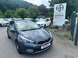 Blau Gebraucht 2013 Kia Ceed Sportswagon Vision Kombi | 6.995 € (Fairer Preis)