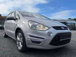 Schwarz Gebraucht 2011 Ford S-MAX Titanium Van / Kleinbus | 8.800 € (Teuer)