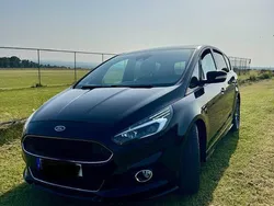 Schwarz Gebraucht 2018 Ford S-MAX ST-Line Van / Kleinbus | 21.300 € (Fairer Preis)