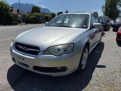 Grau Gebraucht 2005 Subaru Legacy Kombi | 3.000 € (Fairer Preis)