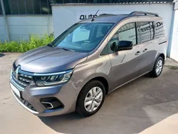 Grau Gebraucht 2024 Renault Kangoo Techno Van / Kleinbus | 30.990 € (Fairer Preis)