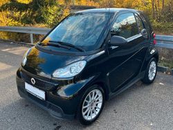 Schwarz Gebraucht 2012 Smart ForTwo Coupé Pure Kleinwagen | 6.790 € (Etwas zu teuer)