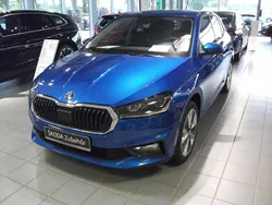 Blau Gebraucht 2021 Skoda Fabia Style Kleinwagen | 14.990 € (Fairer Preis)
