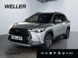 Silber Gebraucht 2024 Toyota Corolla Cross Team SUV | 32.490 € (Fairer Preis)