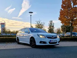 Weiß Gebraucht 2008 Opel Vectra Cosmo Kombi | 3.500 € (Guter Preis)