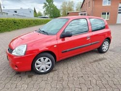 Rot Gebraucht 2010 Renault Clio II Campus Kleinwagen | 1.980 € (Fairer Preis)