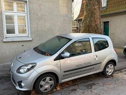 Silber Gebraucht 2010 Renault Twingo Authentique Kleinwagen | 1.690 € (Guter Preis)