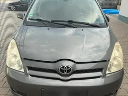 Grau Gebraucht 2008 Toyota Corolla Verso Van / Kleinbus | 2.750 € (Fairer Preis)